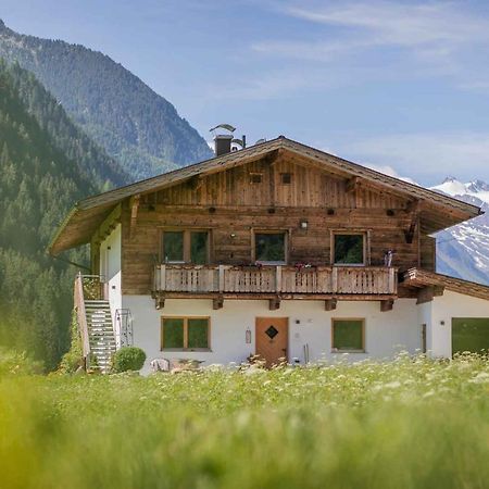 Landhaus Gletscherstern Нойштифт-им-Штубайталь Экстерьер фото